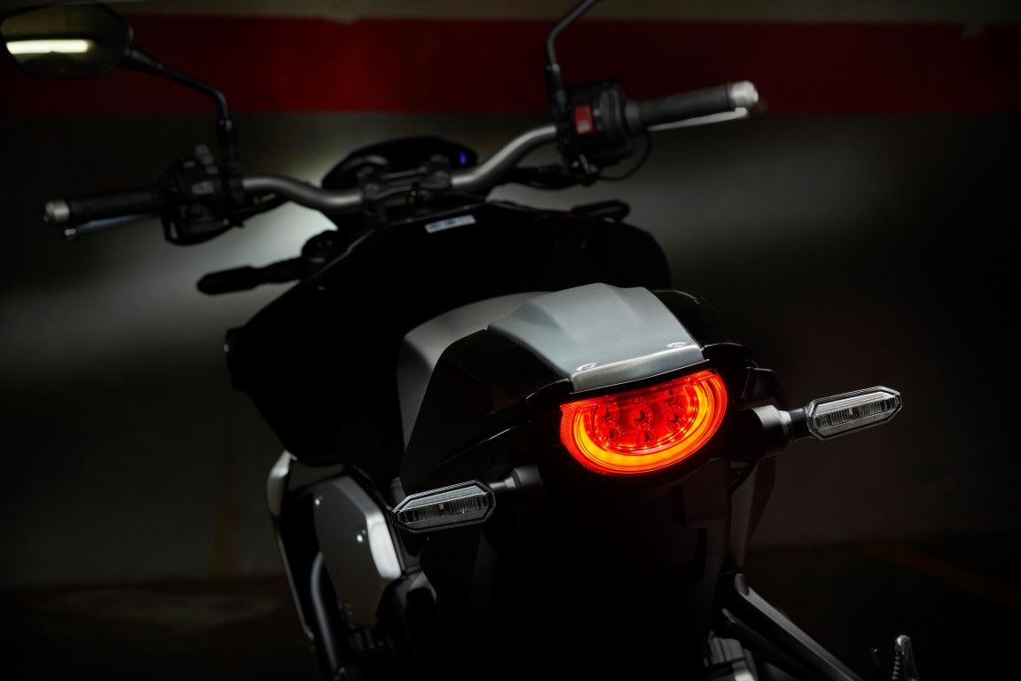 Honda CB1000R 2018