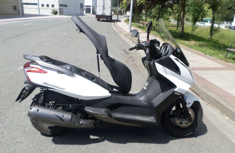 Kymco Superdink 125i