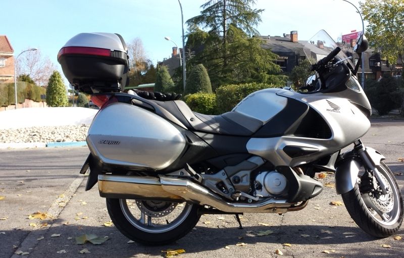 Honda NT700V Deauville