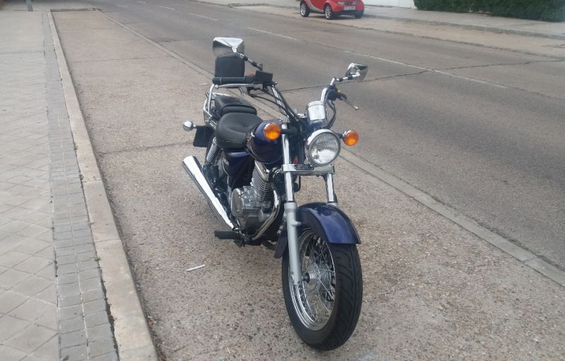 Suzuki Marauder GZ 250