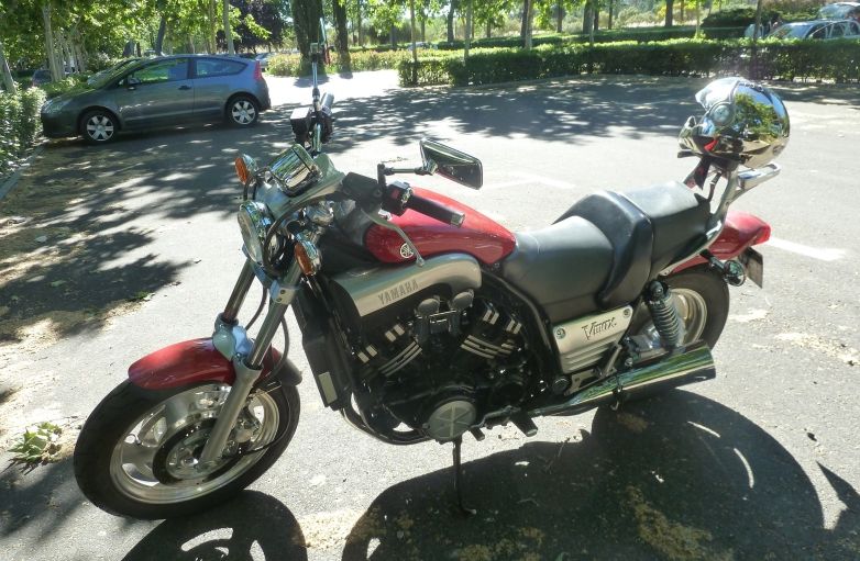 Yamaha V-MAX
