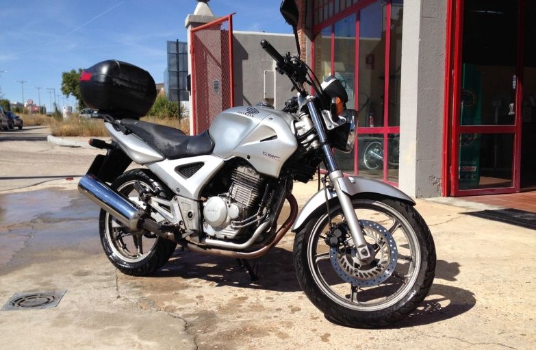 Honda CBF 250