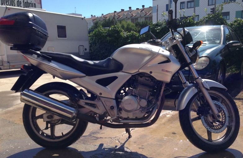 Honda CBF 250