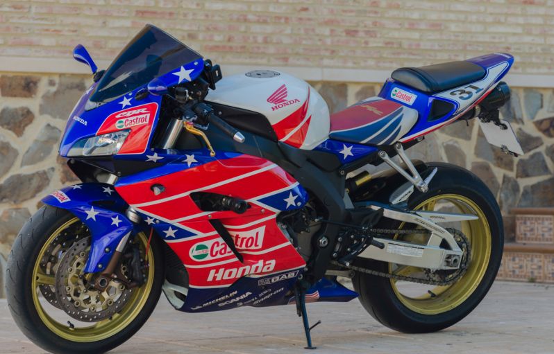 Honda CBR1000RR Fireblade