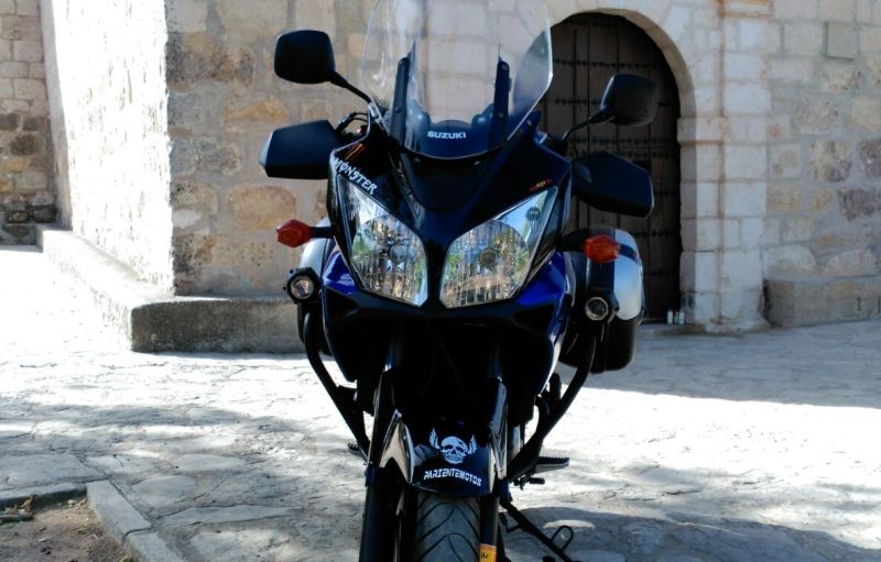 Suzuki V-Strom 650