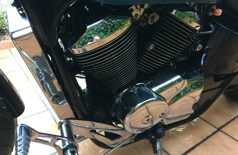 Honda VT750ACE Shadow
