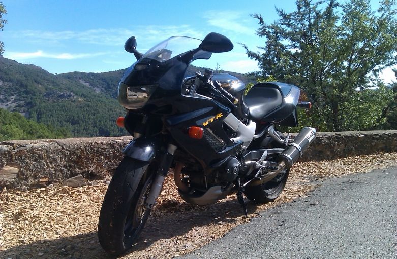 Honda VTR 1000 F Fire Storm
