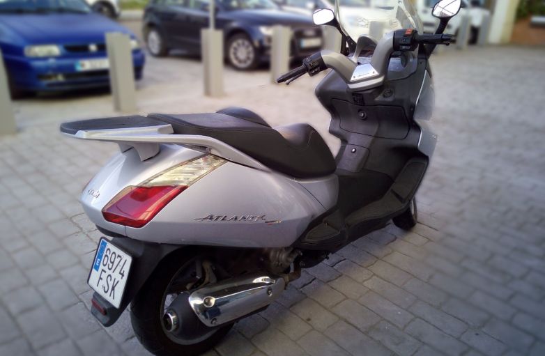 Aprilia Atlantic 250