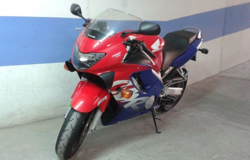 Honda CBR 600 F