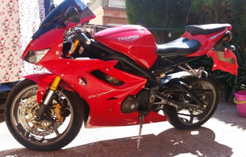 Triumph Daytona 675
