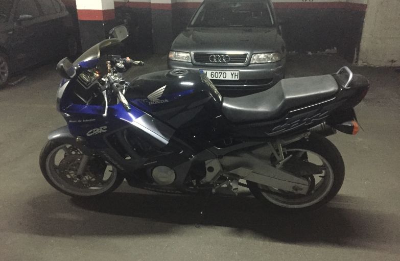 Honda CBR 600 F