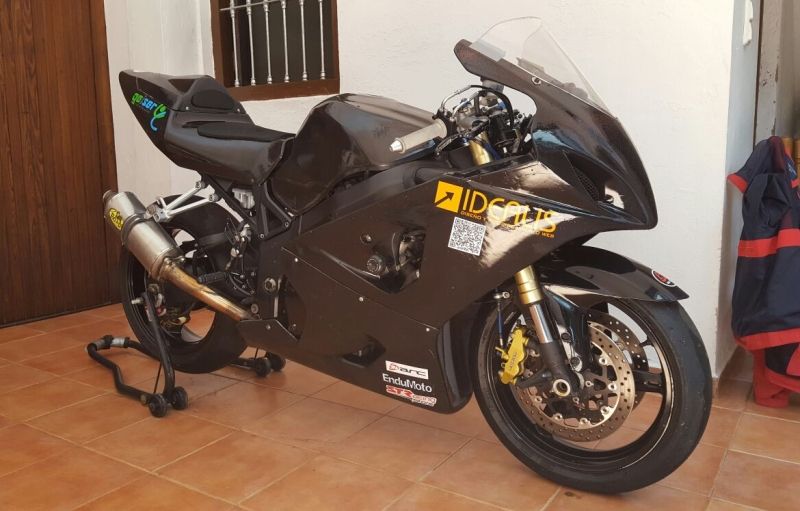 Suzuki GSR 600