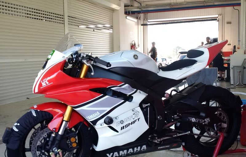 Yamaha YZF-R6R