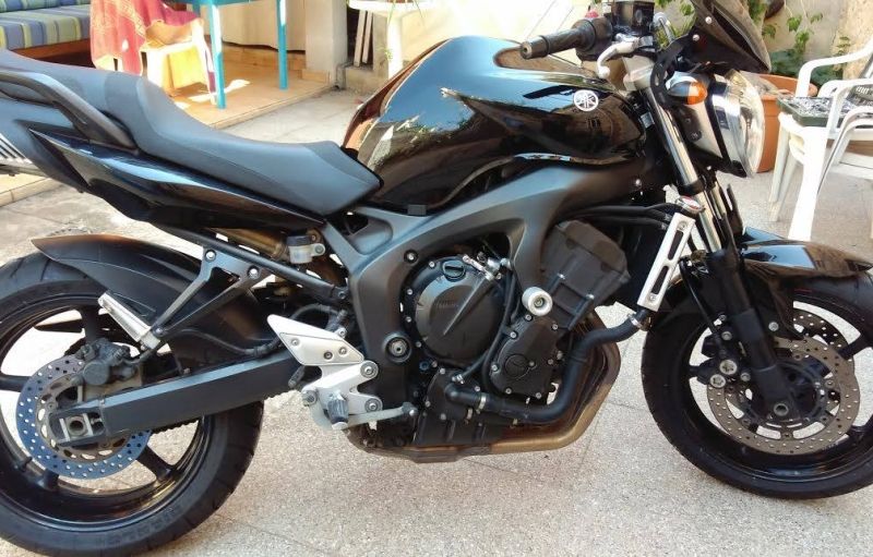 Yamaha FZ6-N S2