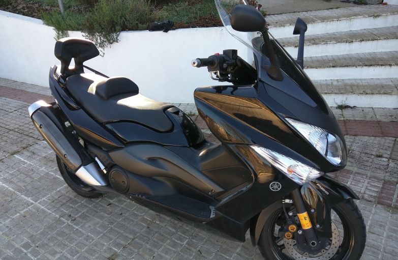 Yamaha T-MAX 500