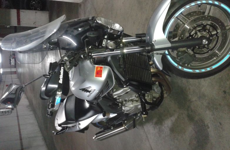 Honda CBF 600