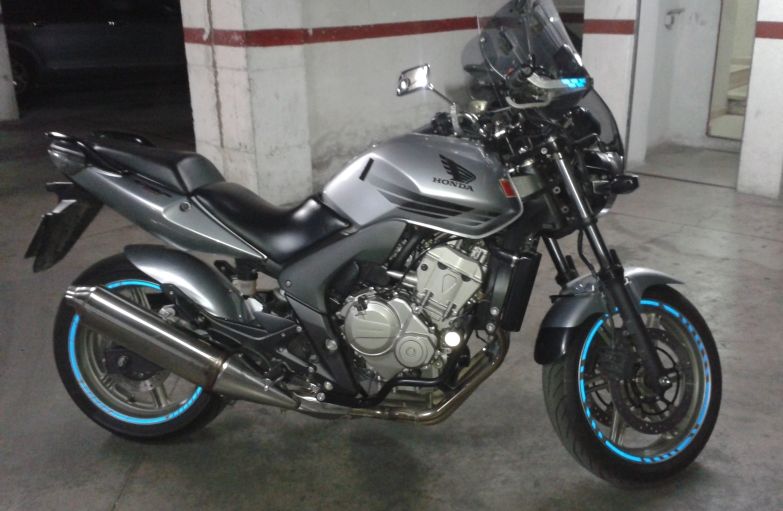 Honda CBF 600
