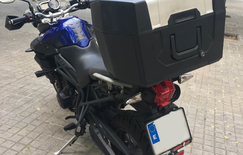 Triumph Tiger 800