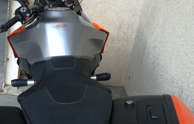 KTM 1290 Super Duke GT