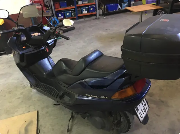 Yamaha Majesty YP250