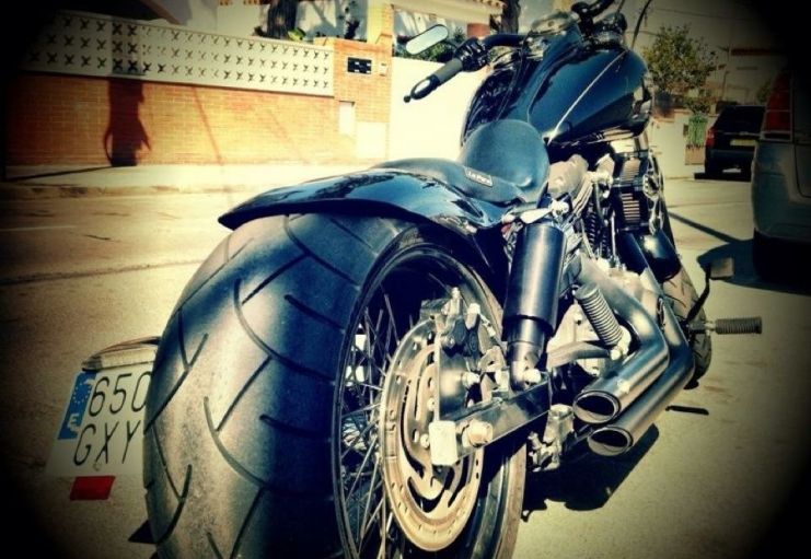 Harley-Davidson Dyna Wide Glide FXDWG