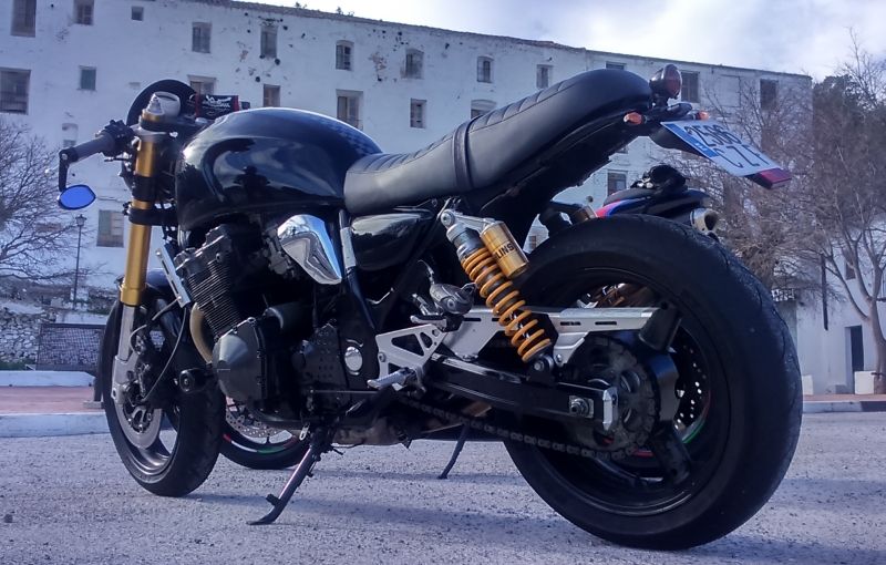 Suzuki GSX 750
