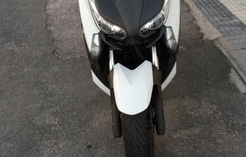 Yamaha X-MAX 400