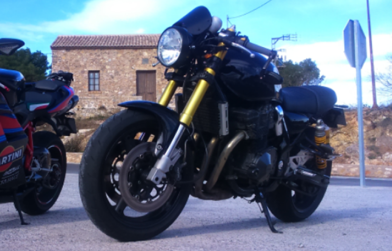Suzuki GSX 750