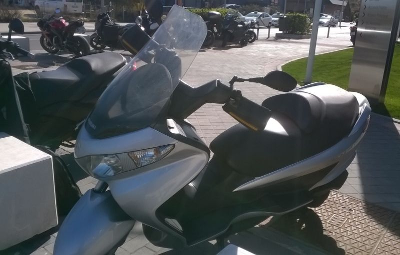 Suzuki Burgman 200