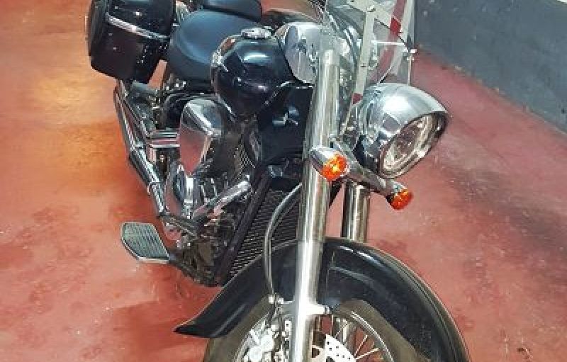 Suzuki Intruder C800