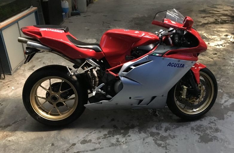 MV Agusta F4 1000