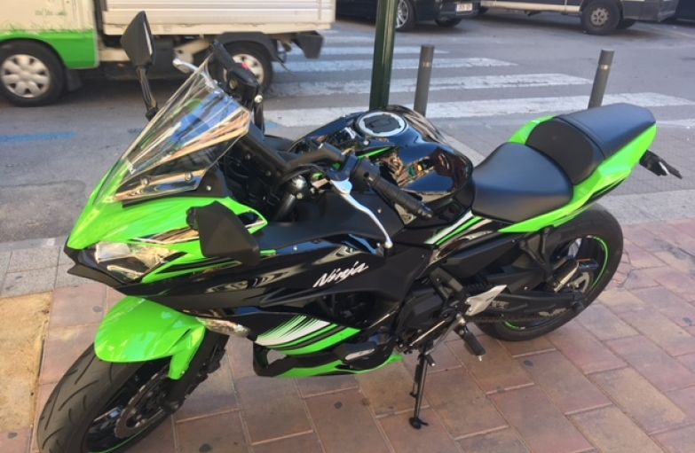 Kawasaki Ninja 650 KRT