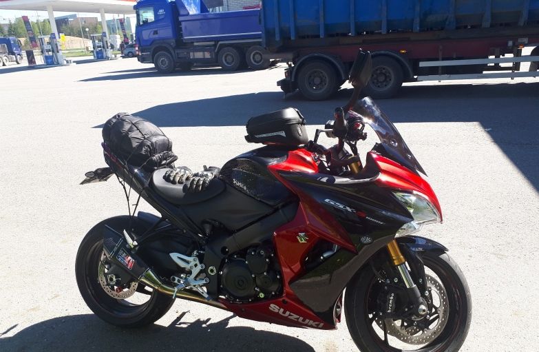 Suzuki GSX-S1000F
