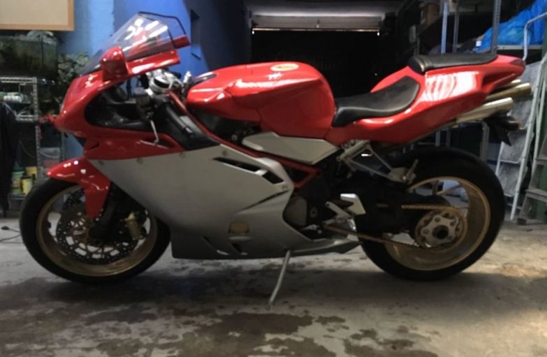 MV Agusta F4 1000