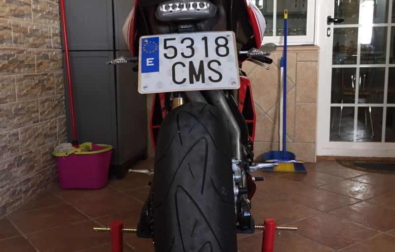 Ducati 999S