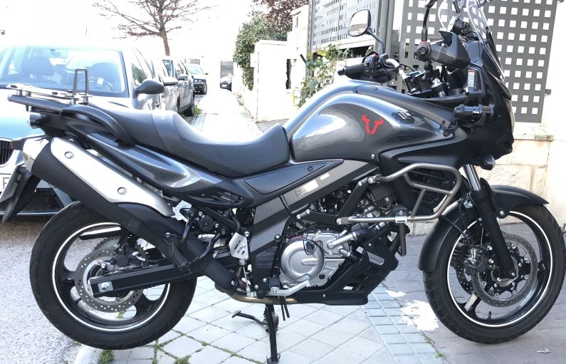 Suzuki V-Strom 650