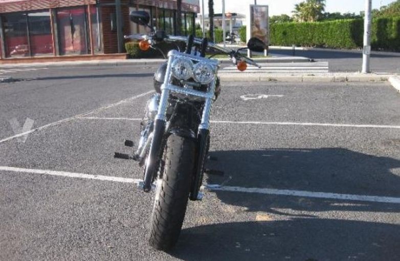 Harley-Davidson Dyna Fat Bob FXDF
