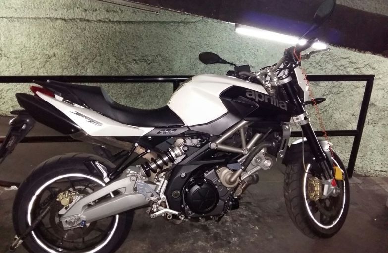 Aprilia Shiver 750