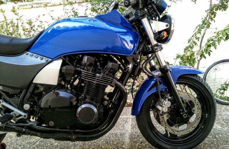 Kawasaki Z1000