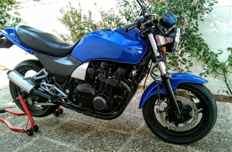 Kawasaki Z1000
