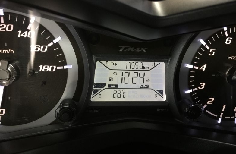 Yamaha T-MAX Iron Max ABS