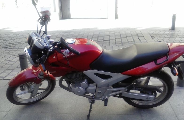 Honda CBF 250