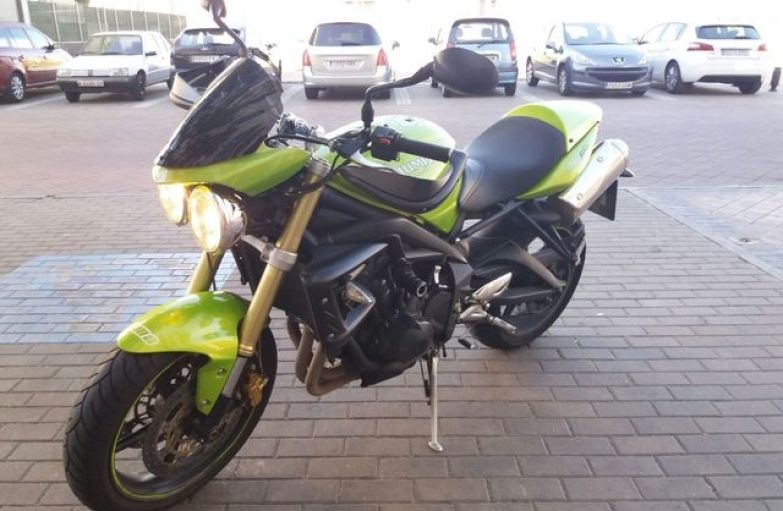 Triumph Street Triple