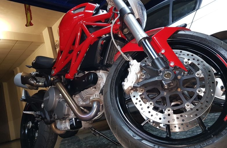 Ducati Monster 796