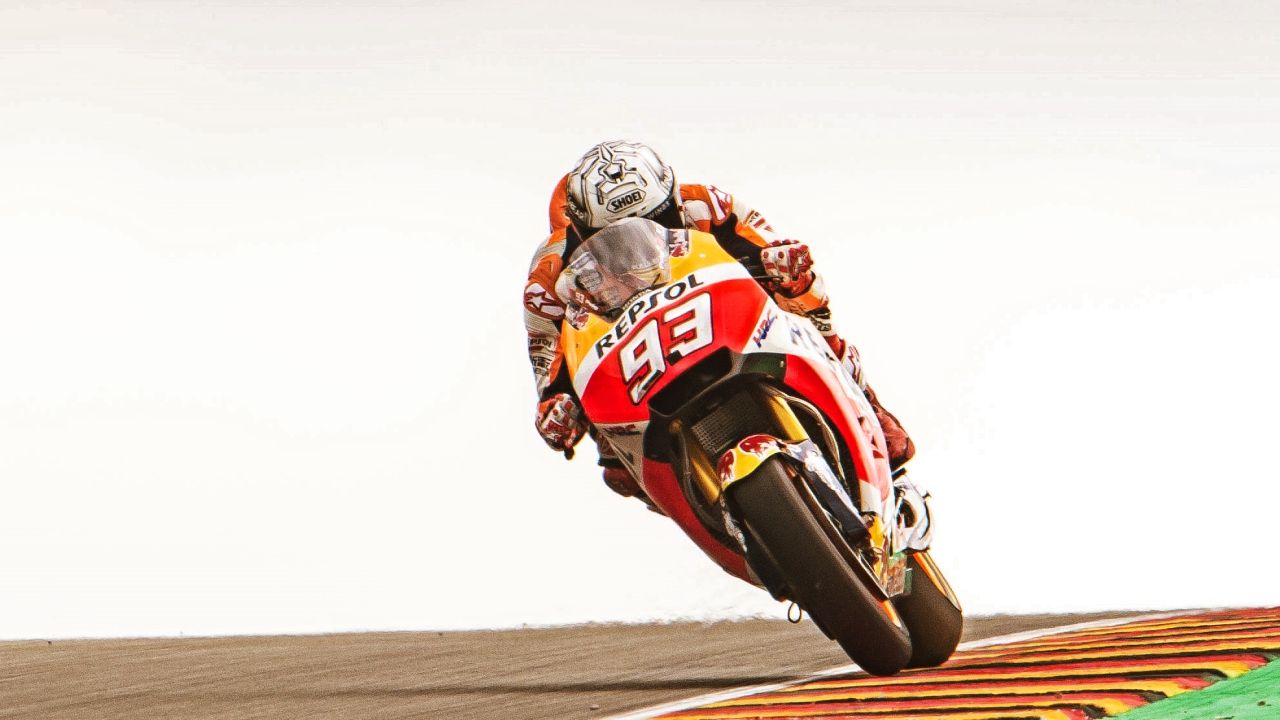 Marc Márquez y la paradoja del reloj