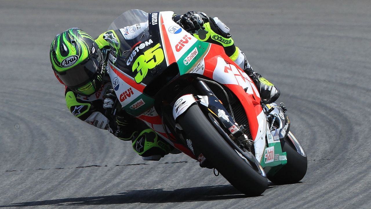 Cal Crutchlow y Dani Pedrosa lideran MotoGP en unos libres muy igualados en Jerez 2018