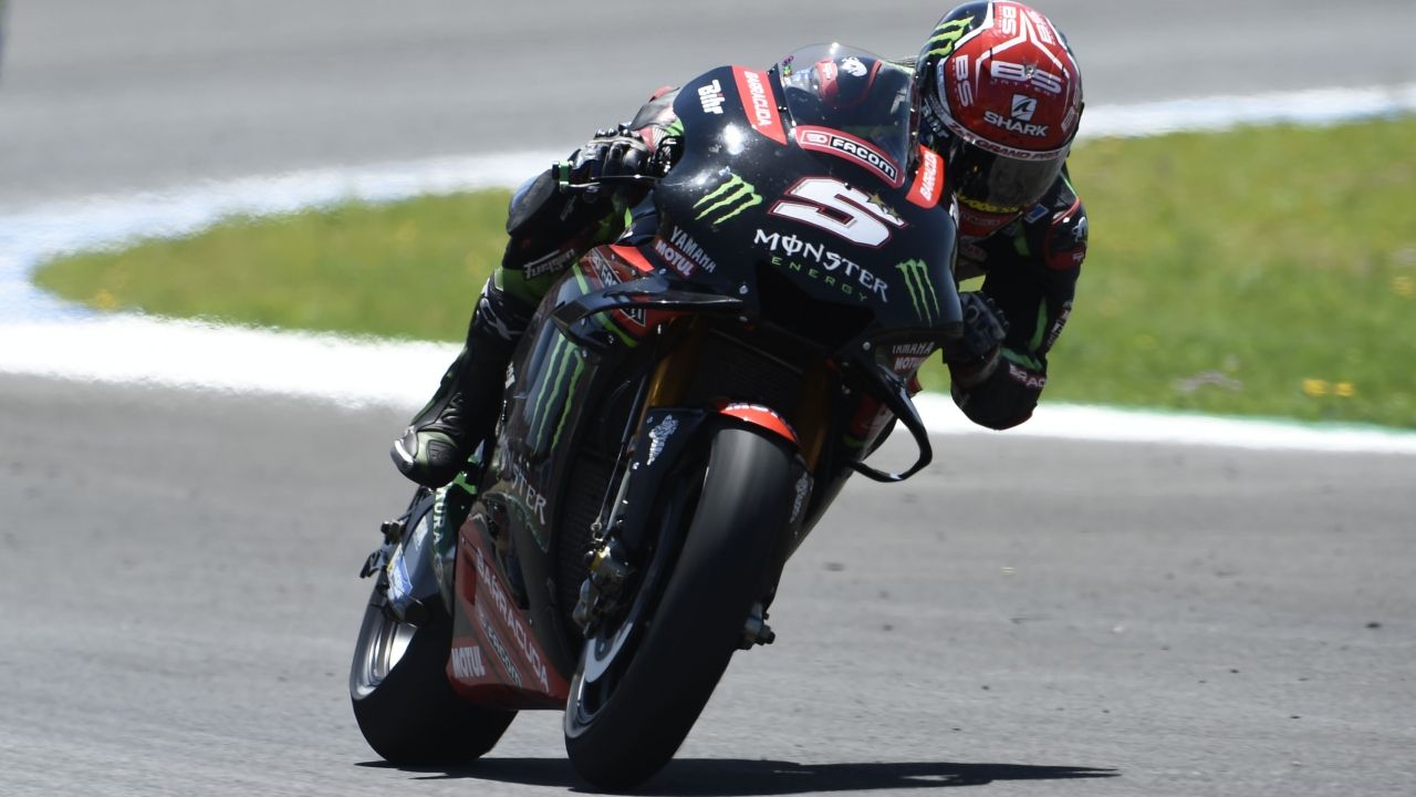 Johann Zarco se cuela delante de las Honda en los test de Jerez