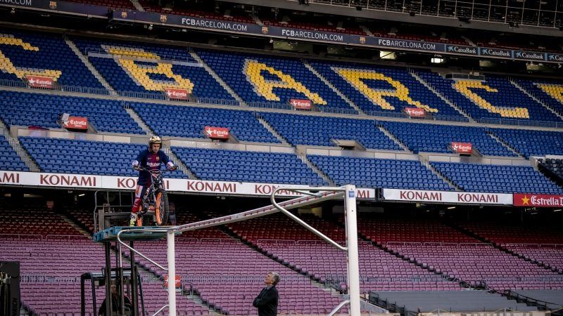 Toni Bou en el Camp Nou