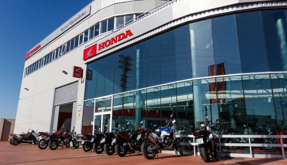 Risa Prever regimiento Nuevo concesionario Honda en Madrid