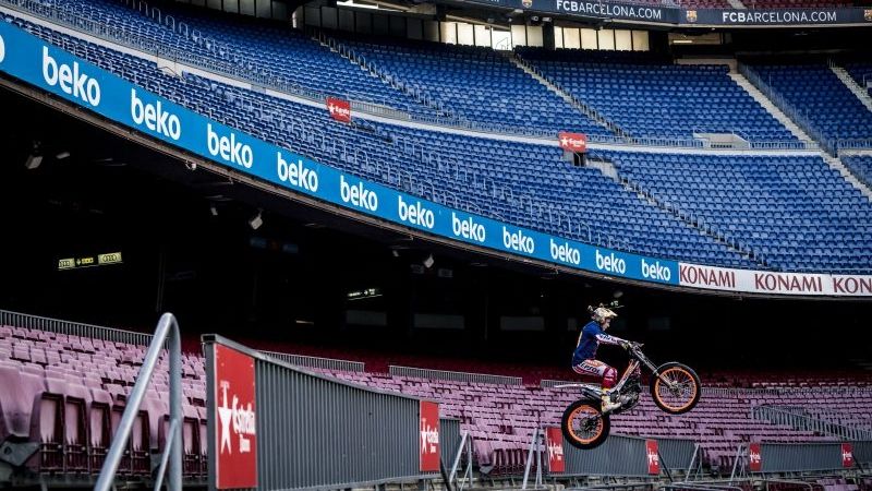 Toni Bou en el Camp Nou